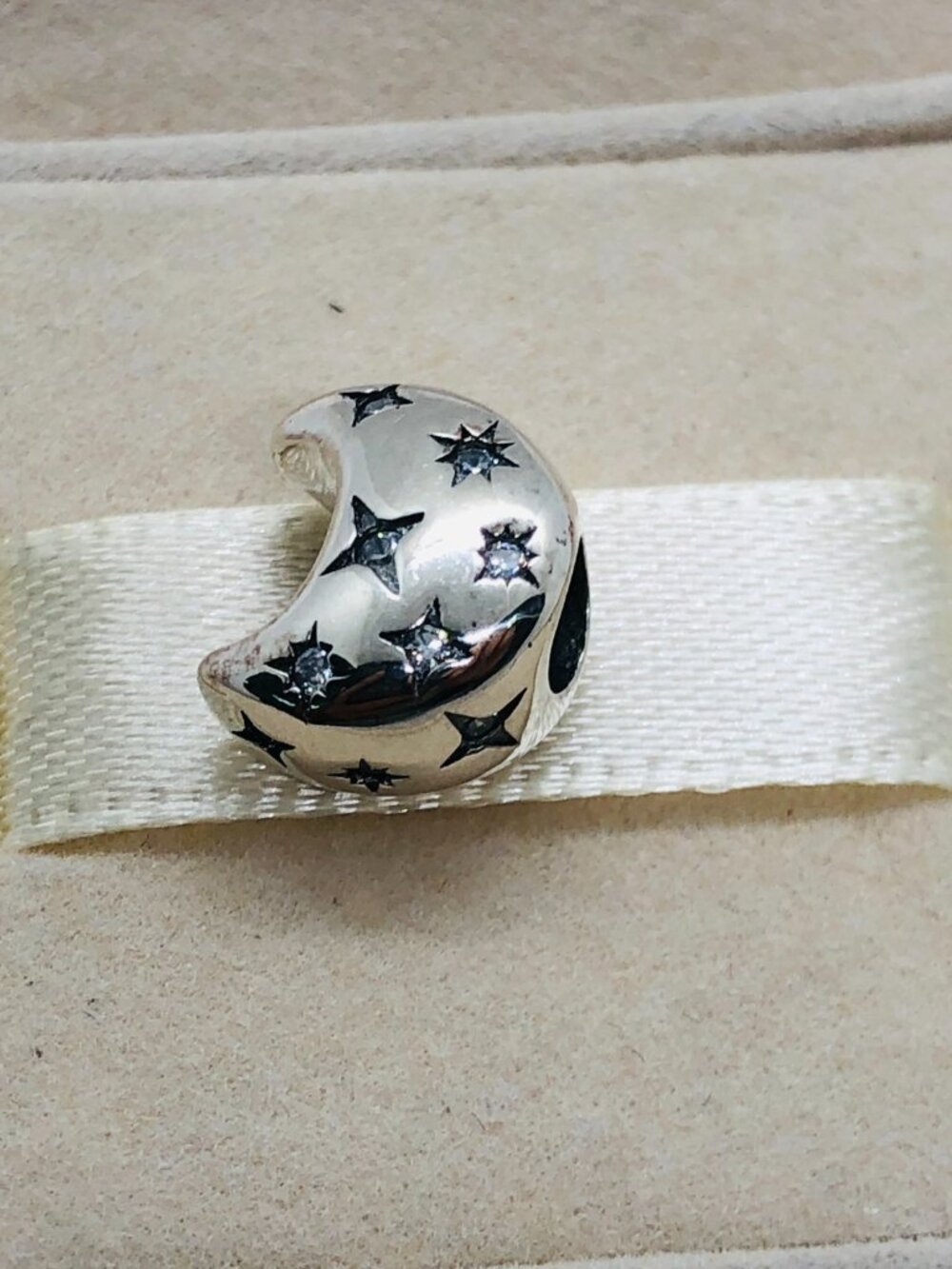 ✨🔥Pandora Crescent Moon Charm
